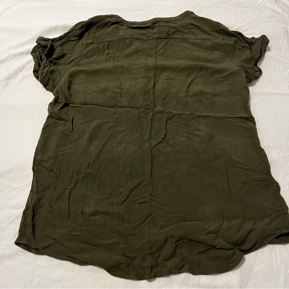 Sonoma Goods for Life Army Green Button Up Short Sleeve Pockets - Picture 8 of 8